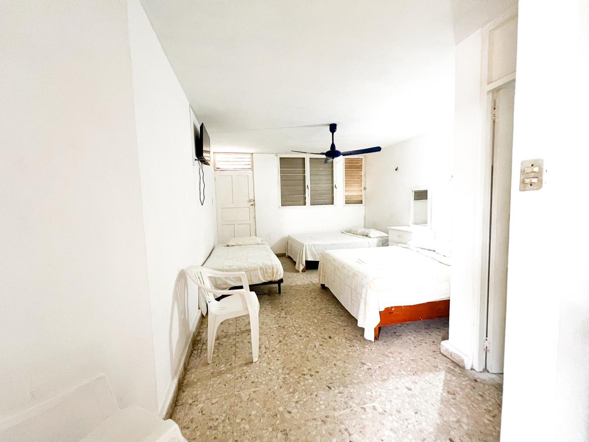Casa De Huespedes Walton Hotel Acapulco Eksteriør billede