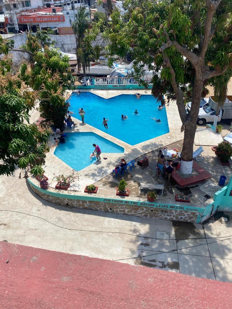 Casa De Huespedes Walton Hotel Acapulco Eksteriør billede