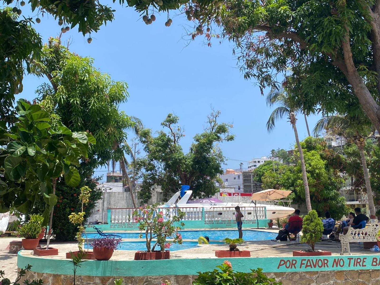 Casa De Huespedes Walton Hotel Acapulco Eksteriør billede