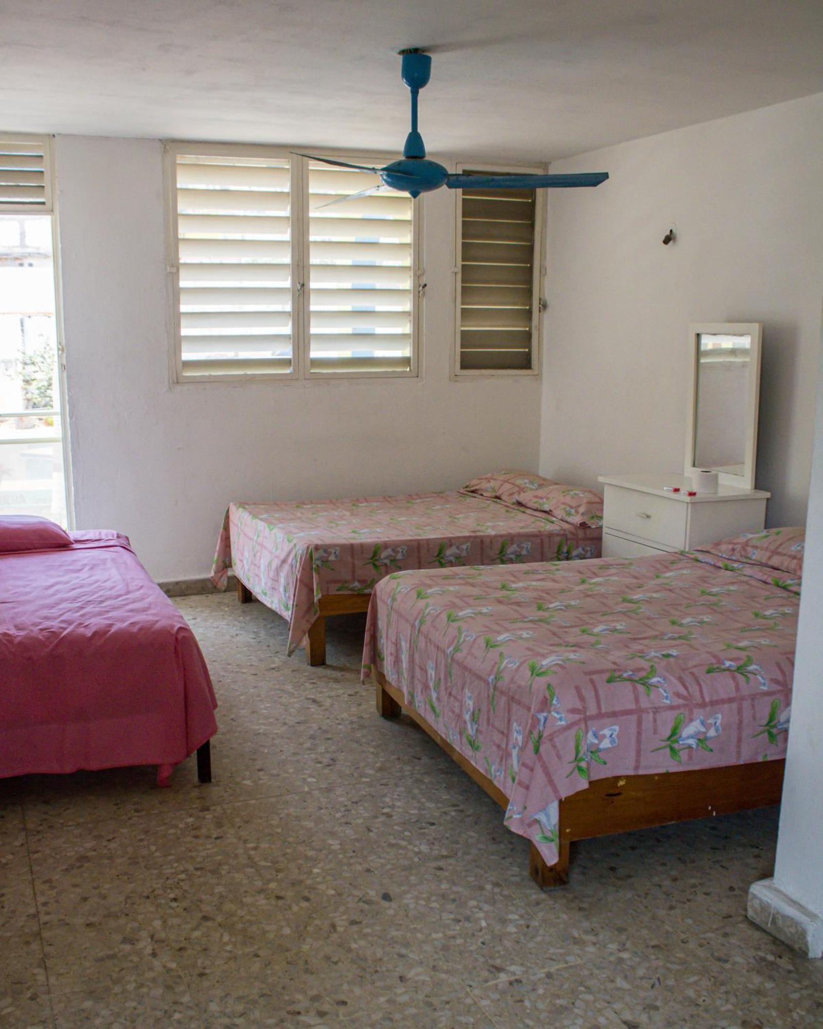 Casa De Huespedes Walton Hotel Acapulco Eksteriør billede